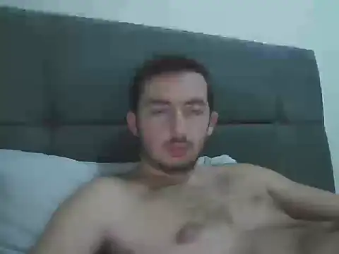 laynufff online show from December 2025 05:08:02 PM