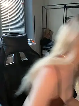 meanexx online show from March 2026 05:03:01 AM