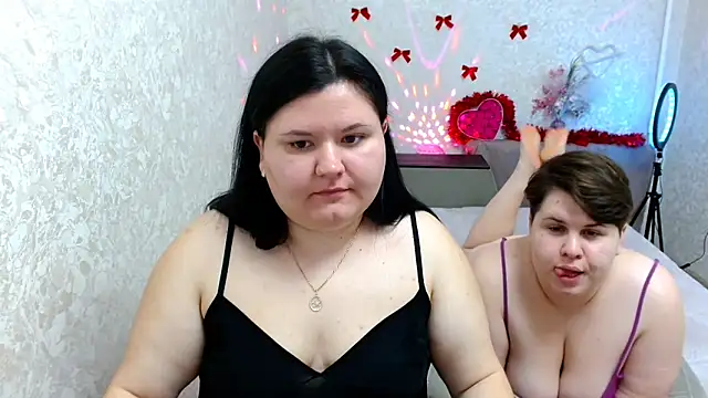 BeckyAndHellen online show from January 2025 09:55:02 AM