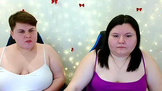 BeckyAndHellen online show from January 2026 03:03:01 PM