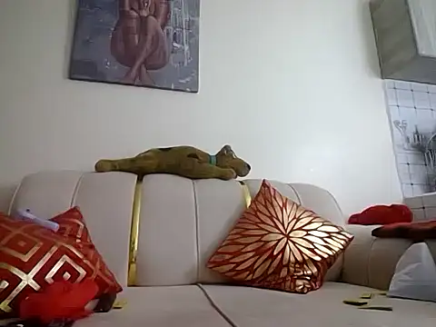 hoely grail01 online show from March 2026 07:29:01 PM