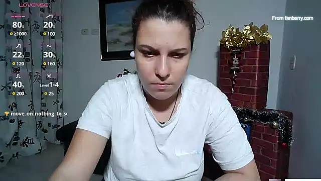 Snapshot of alexia_87 chatting on December 2024 03:04:02 AM alexia 87 online show from December 2024 03:04:02 AM