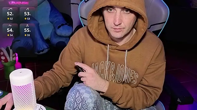 Gil gamesh90 online show from February 2026 09:37:02 PM