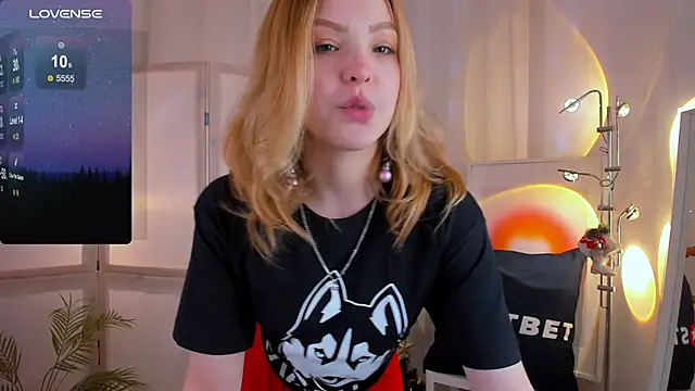 stay with alice online show from December 2024 01:49:01 PM