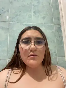 Snapshot of conniejames_m chatting on September 2025 04:35:01 AM conniejames m online show from September 2025 04:35:01 AM