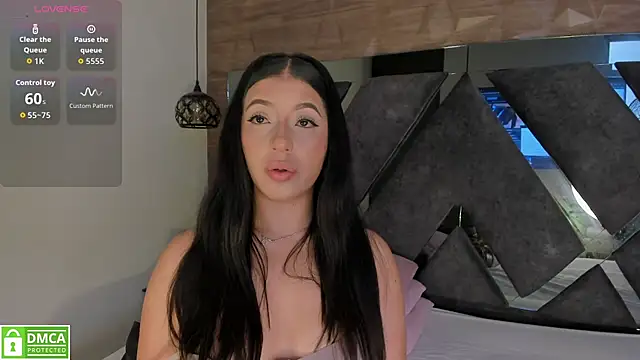 Venus velez  online show from July 2026 12:30:01 PM