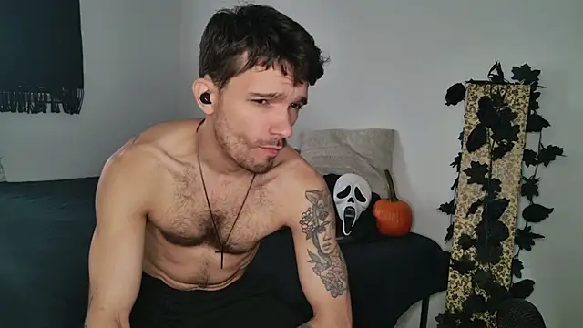 Snapshot of JackDesFeux chatting on October 2025 05:51:02 PM JackDesFeux online show from October 2025 05:51:02 PM