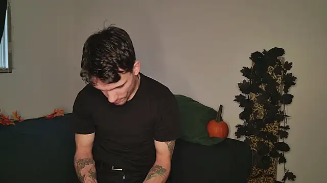 JackDesFeux online show from November 2025 08:32:01 PM