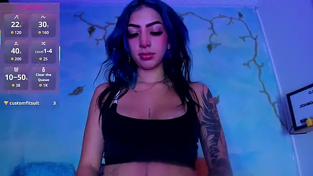 SaturnooStonee online show from April 2026 02:31:01 AM