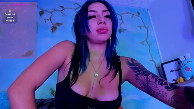 SaturnooStonee online show from April 2026 03:07:01 AM