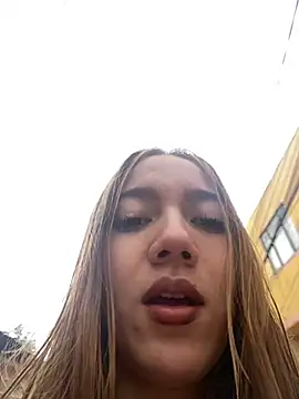 Snapshot of melody-dy chatting on January 2025 07:55:01 PM melody-dy online show from January 2025 07:55:01 PM