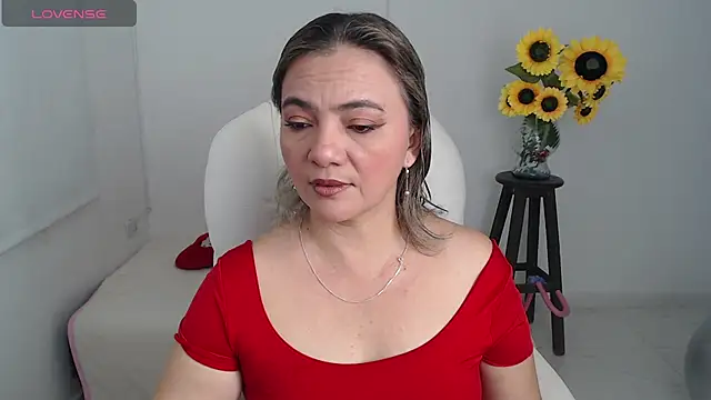 ana milf online show from October 2025 02:36:02 PM