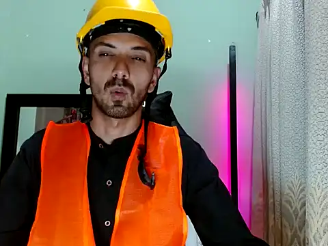 Tomas Tylor online show from March 2026 02:15:02 AM