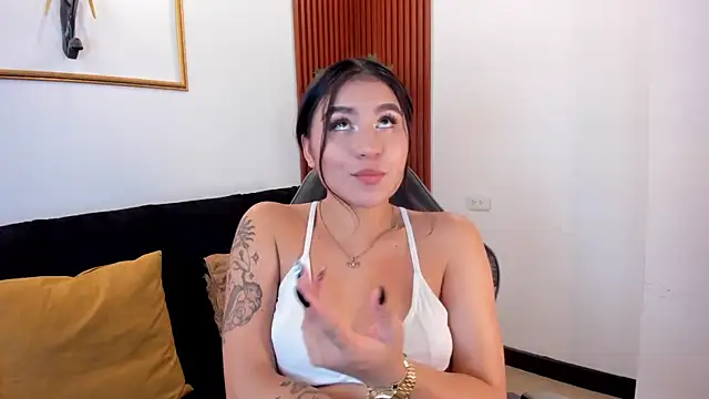 Zayda 1 online show from October 2025 07:23:02 PM