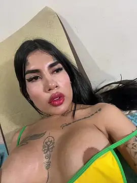 saragill323 online show from January 2025 12:53:01 AM