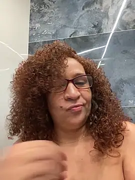 Snapshot of ladycreamypr2 chatting on February 2026 03:07:02 AM ladycreamypr2 online show from February 2026 03:07:02 AM