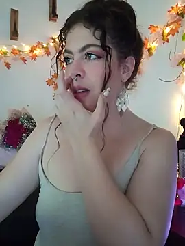 Snapshot of Malka_Burning chatting on January 2025 12:34:02 AM Malka Burning online show from January 2025 12:34:02 AM
