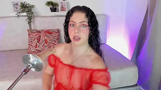 Snapshot of Malka_Burning chatting on February 2025 08:26:01 PM Malka Burning online show from February 2025 08:26:01 PM