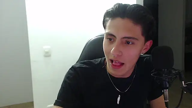 jay dimarco2 online show from September 2025 02:22:01 AM