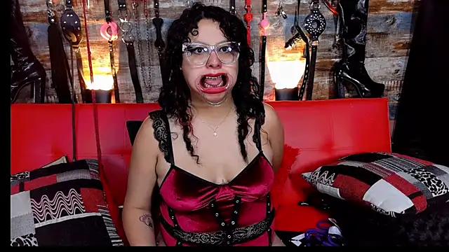 Snapshot of slave_Rubi chatting on February 2025 08:32:01 PM slave Rubi online show from February 2025 08:32:01 PM