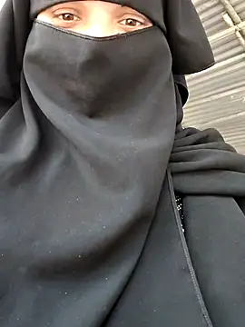 Snapshot of Hot-rubina chatting on February 2026 06:10:01 AM Hot-rubina online show from February 2026 06:10:01 AM