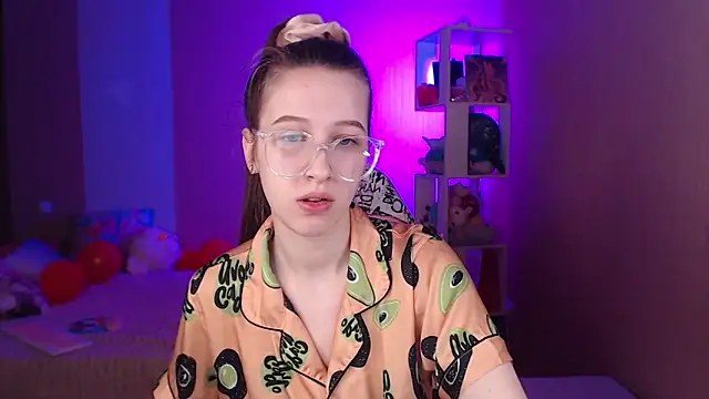 Snapshot of ur_kitty__ chatting on March 2025 01:09:01 PM ur kitty online show from March 2025 01:09:01 PM