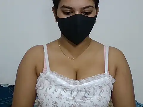 sparkling queen online show from March 2025 02:07:02 AM