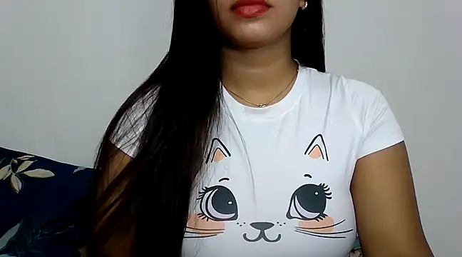 sparkling queen online show from March 2025 02:04:01 AM