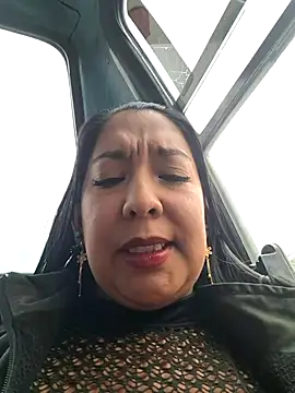 Snapshot of Bella_keny chatting on December 2024 04:36:01 PM Bella keny online show from December 2024 04:36:01 PM