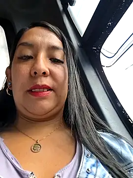 Snapshot of Bella_keny chatting on January 2025 02:36:01 PM Bella keny online show from January 2025 02:36:01 PM