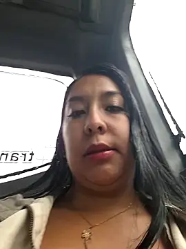 Snapshot of Bella_keny chatting on February 2025 01:33:01 PM Bella keny online show from February 2025 01:33:01 PM