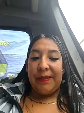 Snapshot of Bella_keny chatting on March 2025 08:00:02 PM Bella keny online show from March 2025 08:00:02 PM