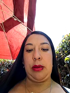 Snapshot of Bella_keny chatting on June 2026 04:05:02 PM Bella keny online show from June 2026 04:05:02 PM