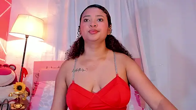 Snapshot of JessyZoe chatting on June 2026 01:46:01 PM JessyZoe online show from June 2026 01:46:01 PM