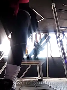 Snapshot of EmaGw chatting on February 2026 09:53:01 PM EmaGw online show from February 2026 09:53:01 PM