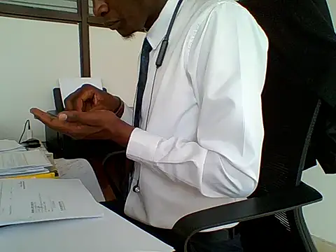 cranes293 online show from November 2025 11:23:02 AM