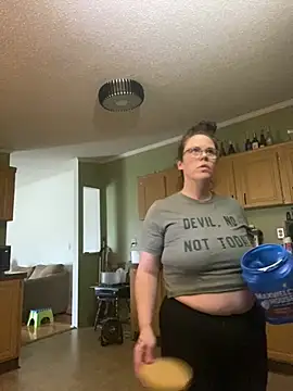 Snapshot of velvetta_ chatting on March 2025 09:27:01 PM velvetta online show from March 2025 09:27:01 PM