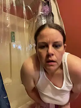 Snapshot of velvetta_ chatting on October 2025 03:36:02 PM velvetta online show from October 2025 03:36:02 PM