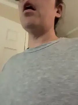 Snapshot of velvetta_ chatting on November 2025 05:45:02 PM velvetta online show from November 2025 05:45:02 PM