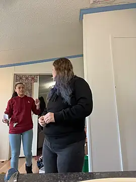 Snapshot of velvetta_ chatting on November 2025 07:49:02 PM velvetta online show from November 2025 07:49:02 PM