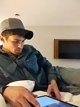 Snapshot of savhorseridecwby chatting on January 2025 03:09:01 AM savhorseridecwby online show from January 2025 03:09:01 AM