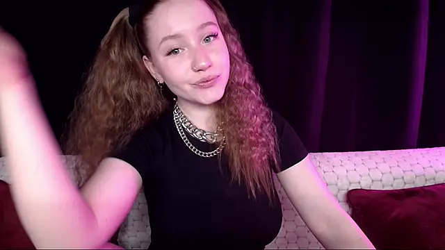 SindiWatsoon online show from February 2025 03:15:02 PM