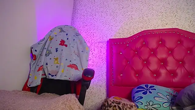 luly pink online show from March 2026 03:34:01 AM