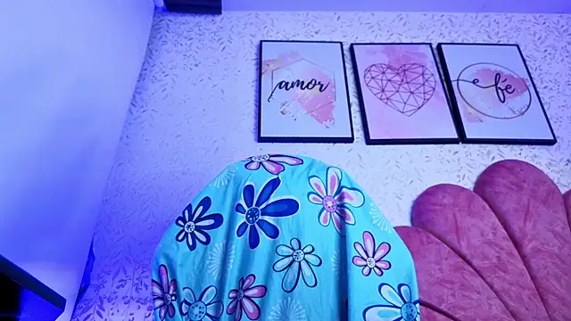 Snapshot of luly_pink chatting on July 2026 03:10:02 AM luly pink online show from July 2026 03:10:02 AM