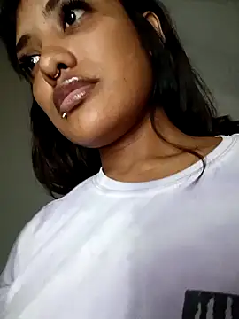 VictoireFeller online show from March 2026 01:43:02 AM