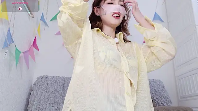 Snapshot of A33-asami chatting on July 2026 01:30:02 AM A33-asami online show from July 2026 01:30:02 AM