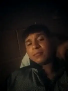 Snapshot of 33elguason chatting on April 2026 05:45:01 AM 33elguason online show from April 2026 05:45:01 AM
