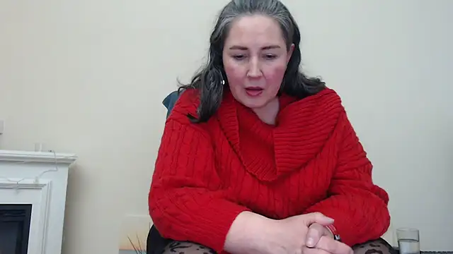 MilfGina online show from January 2025 08:16:01 PM