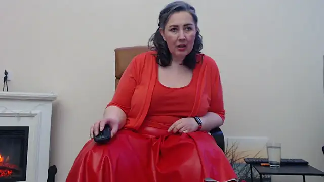 MilfGina online show from February 2025 08:38:02 PM