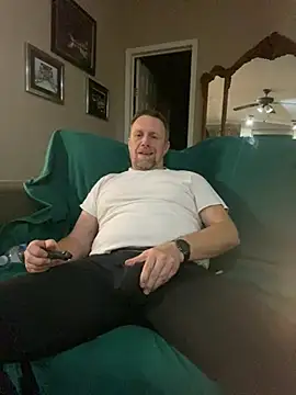 Snapshot of Realybigdill chatting on May 2026 04:53:02 AM Realybigdill online show from May 2026 04:53:02 AM